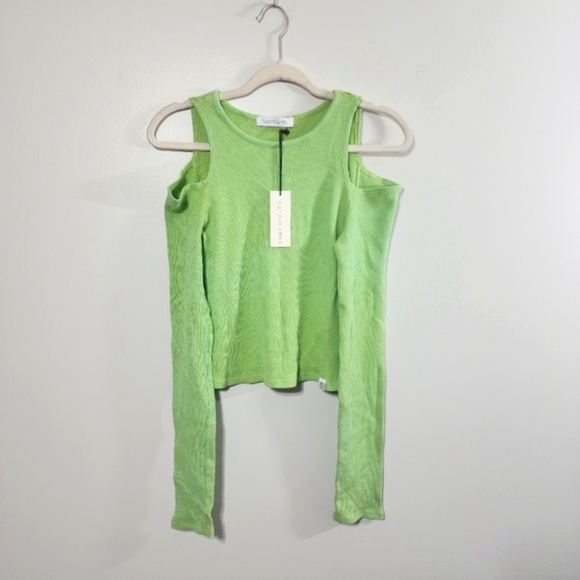 New Daydreamer Rebel Girl Thermal Waffle Knit Crop - Picture 4 of 6